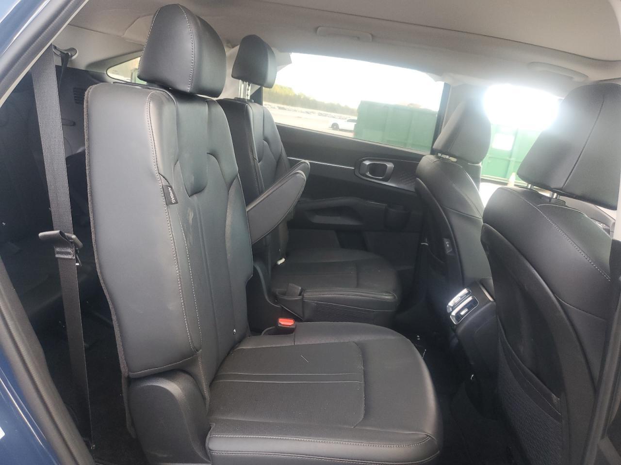 2024 KIA SORENTO