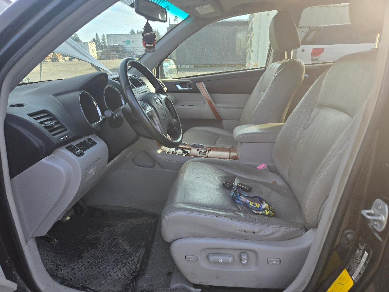 2008 TOYOTA HIGHLANDER