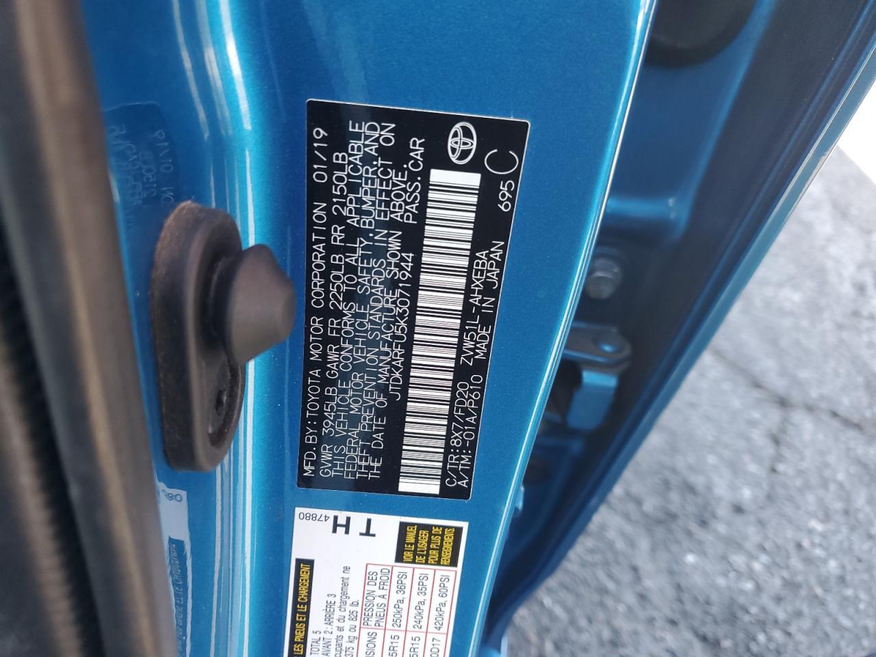 2019 TOYOTA PRIUS