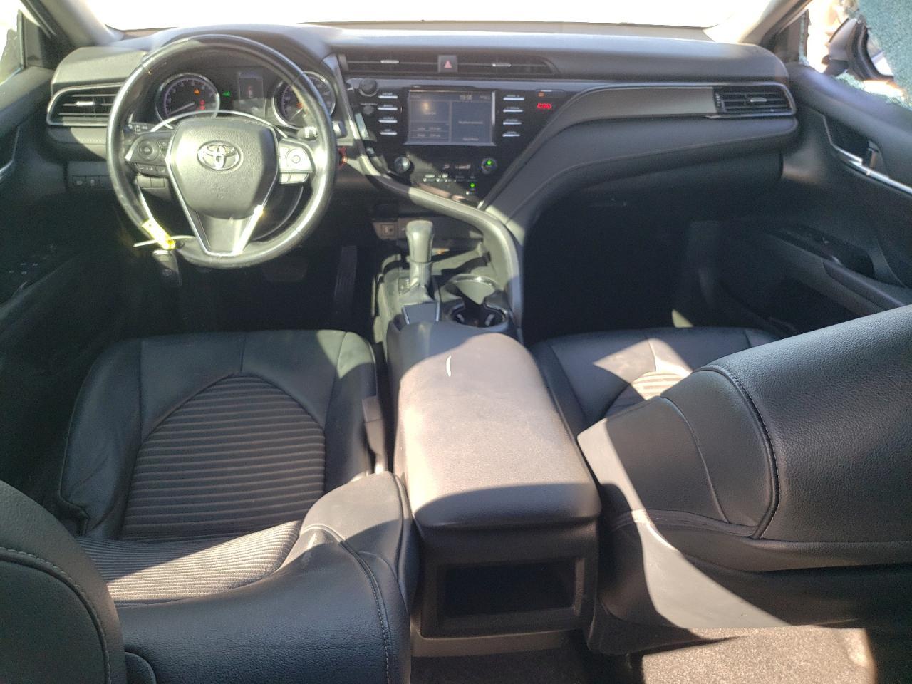 2019 TOYOTA CAMRY