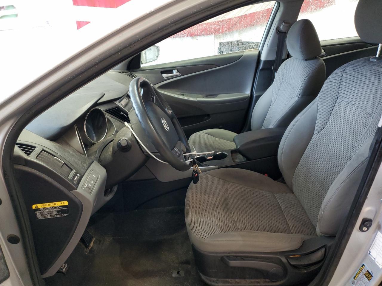 2011 HYUNDAI SONATA