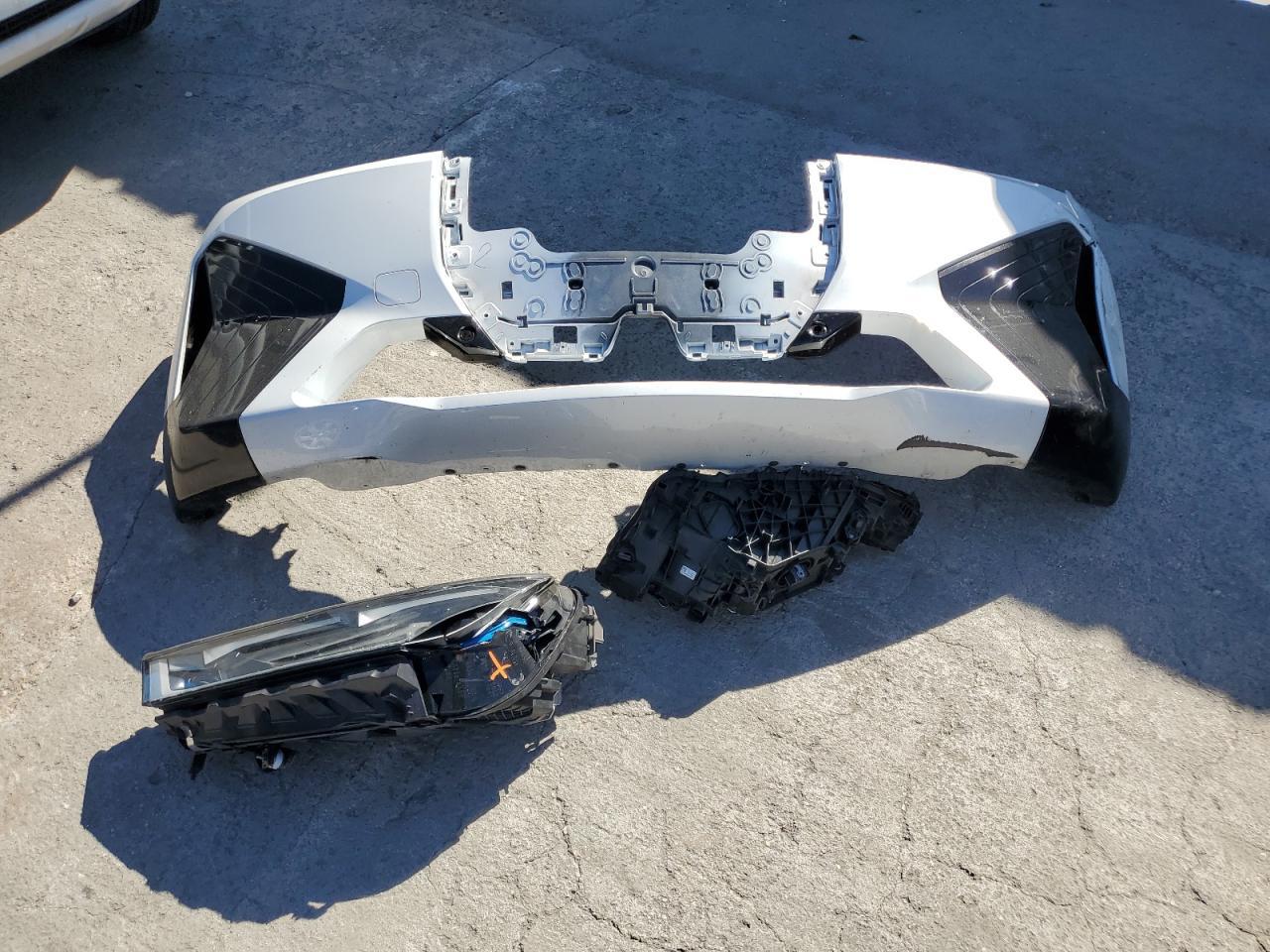 2023 BMW iX
