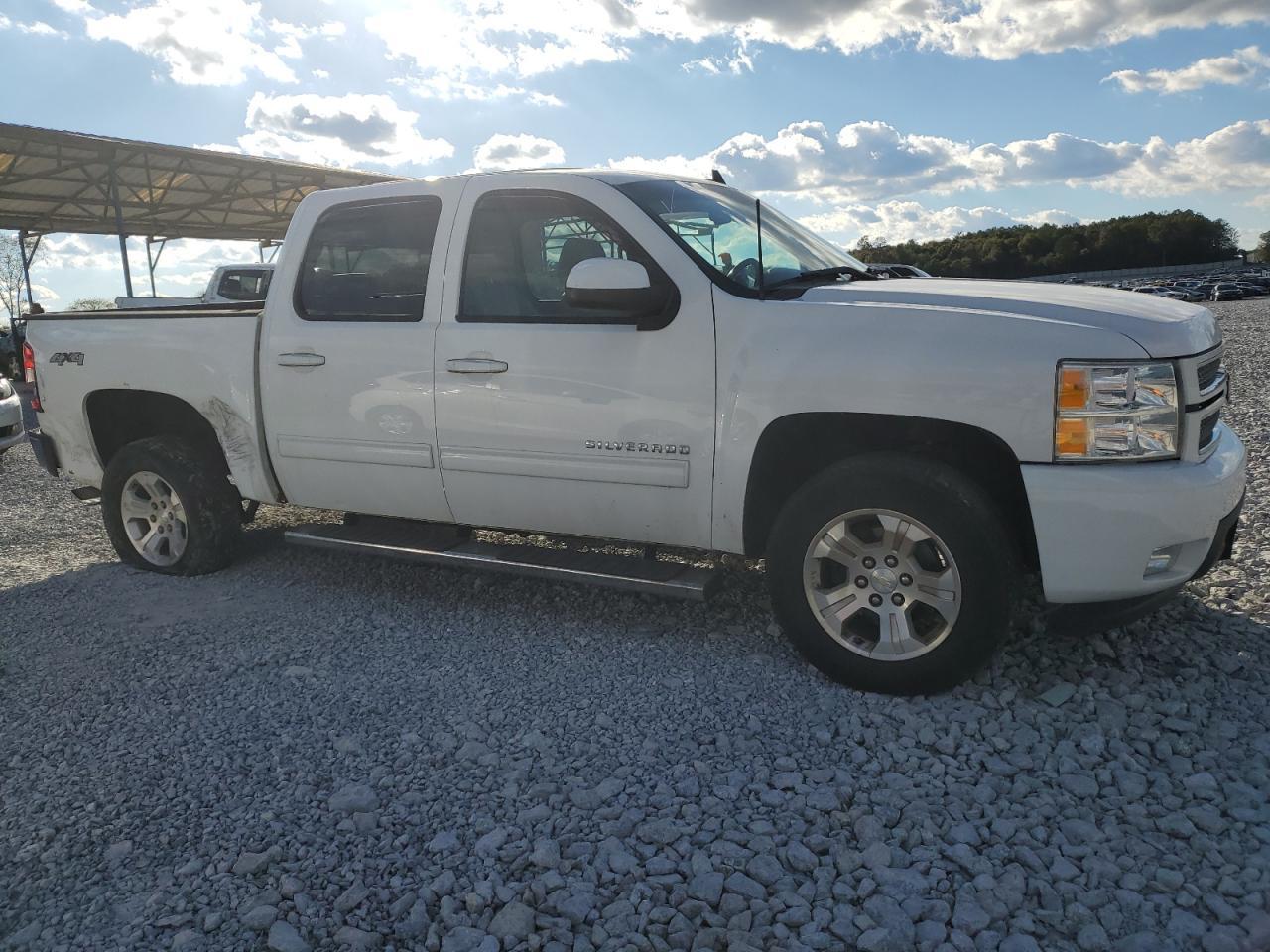 2013 CHEVROLET Silverado