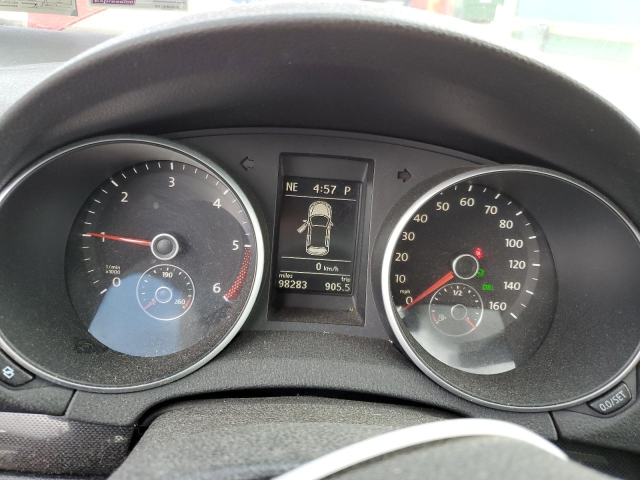 2011 VOLKSWAGEN JETTA