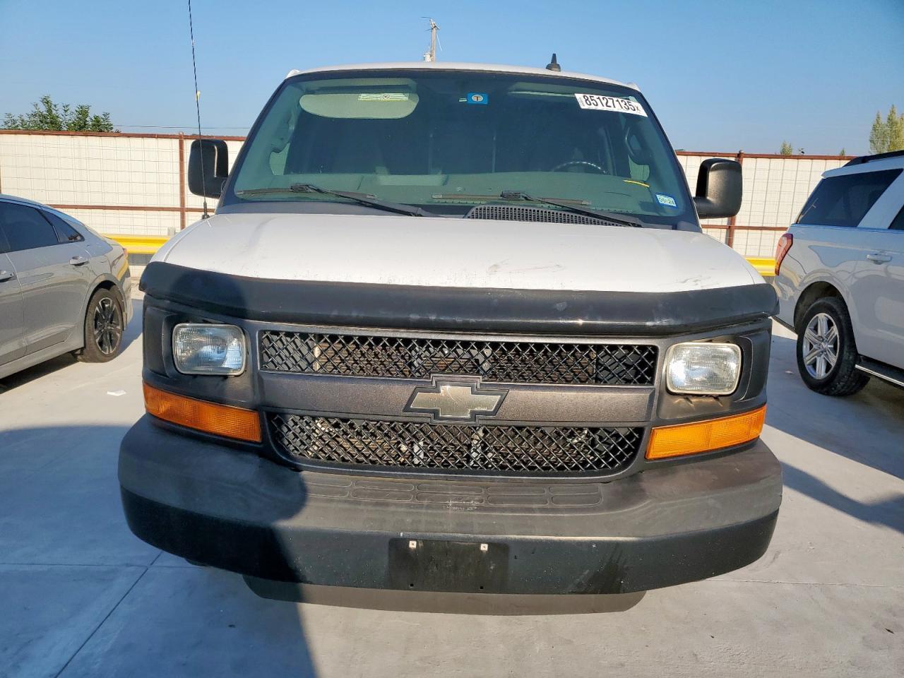 2016 CHEVROLET Express 3500