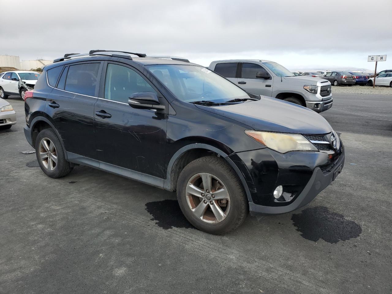 2015 TOYOTA RAV4