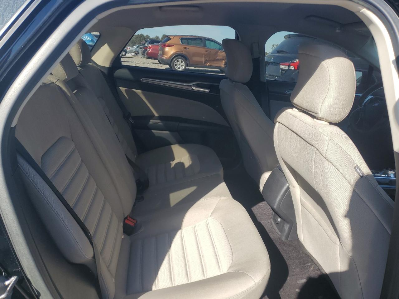2017 FORD FUSION