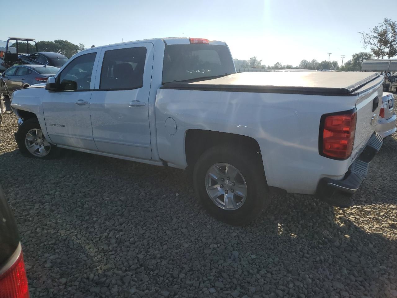 2017 CHEVROLET Silverado