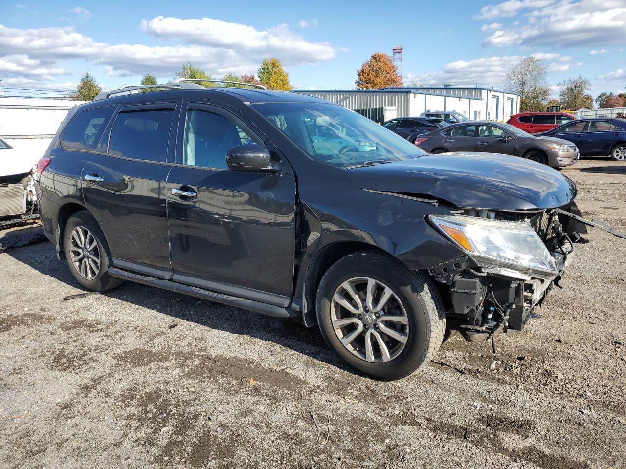 2016 NISSAN PATHFINDER