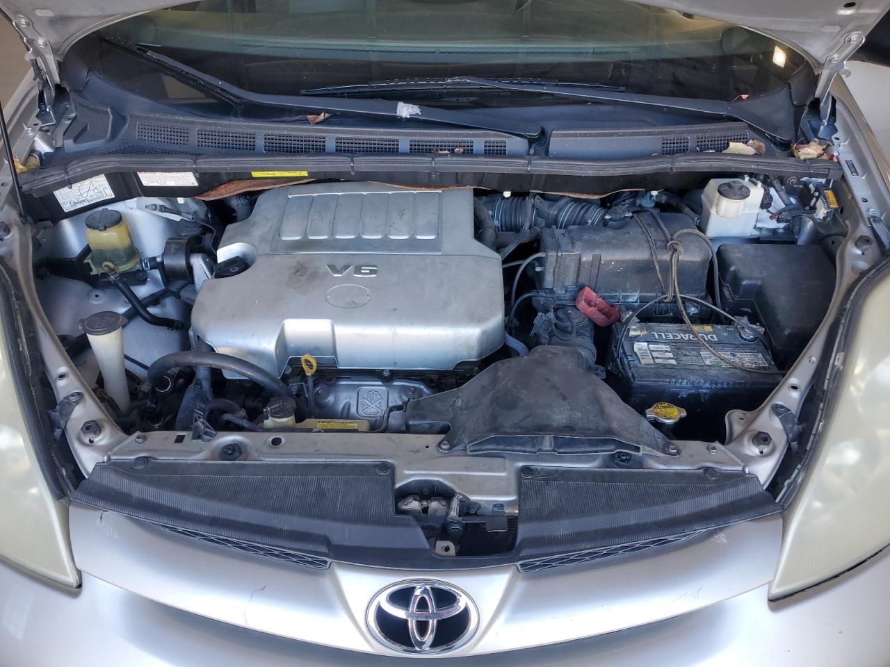 2008 TOYOTA SIENNA