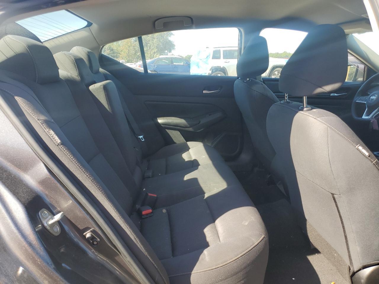 2022 NISSAN ALTIMA