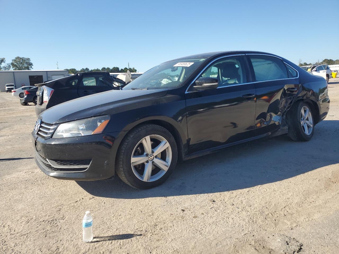 2012 VOLKSWAGEN Passat