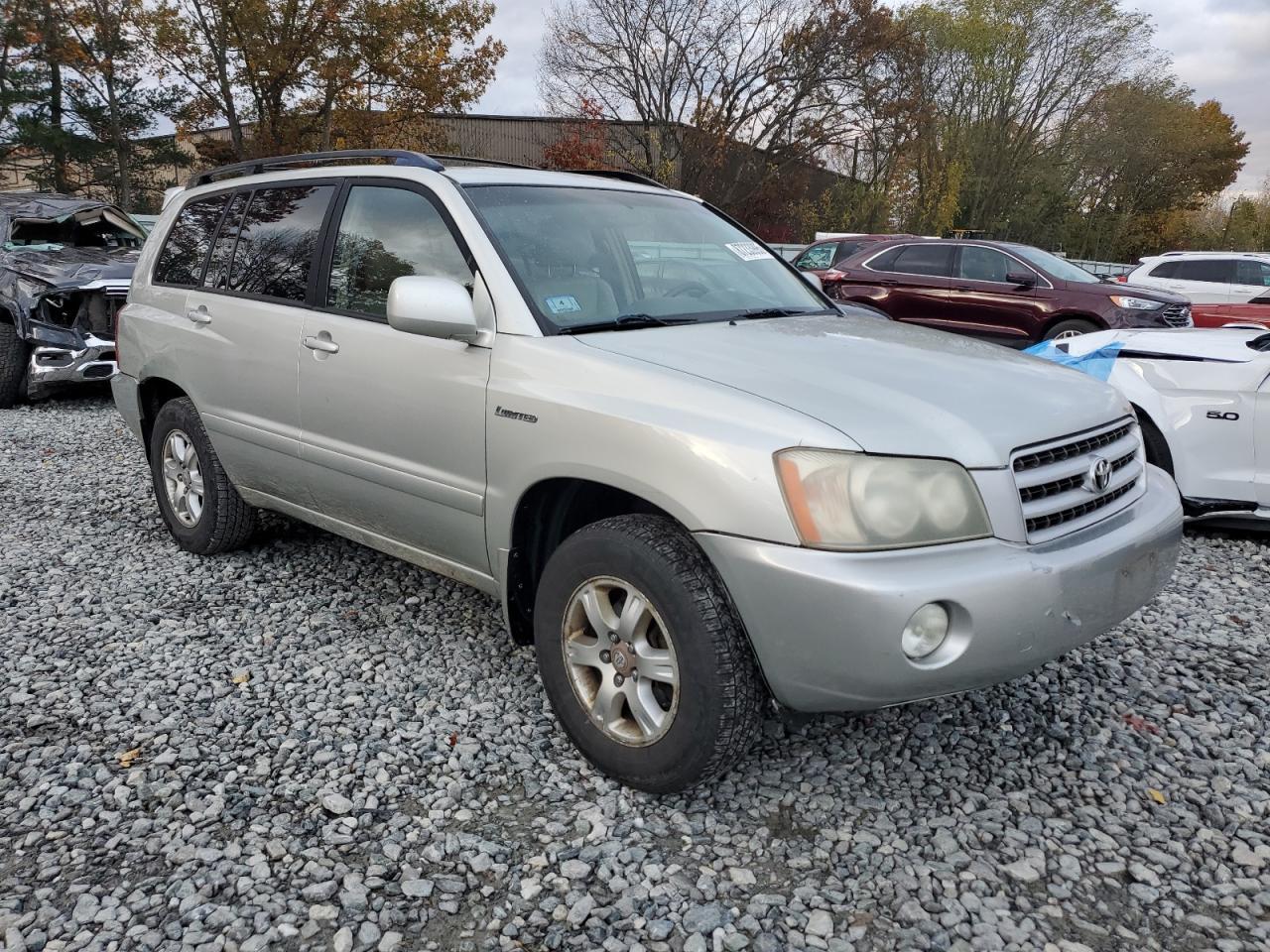 2003 TOYOTA HIGHLANDER