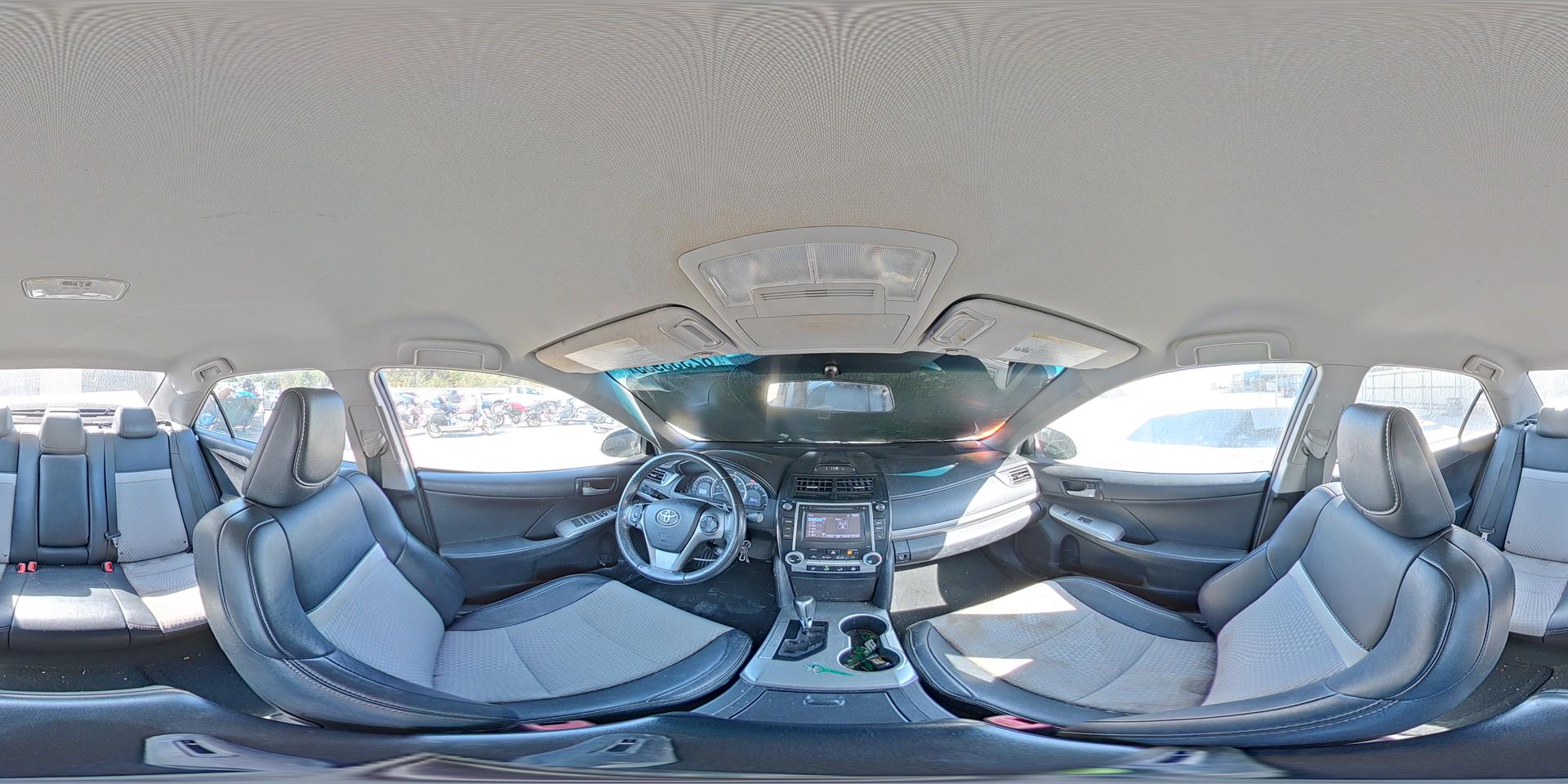2014 TOYOTA CAMRY