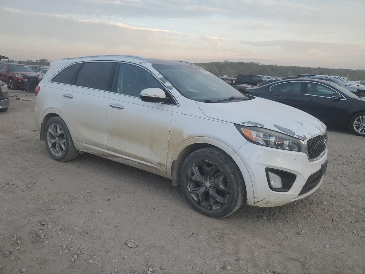 2016 KIA SORENTO
