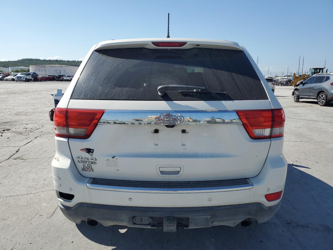 2011 JEEP Grand Cherokee