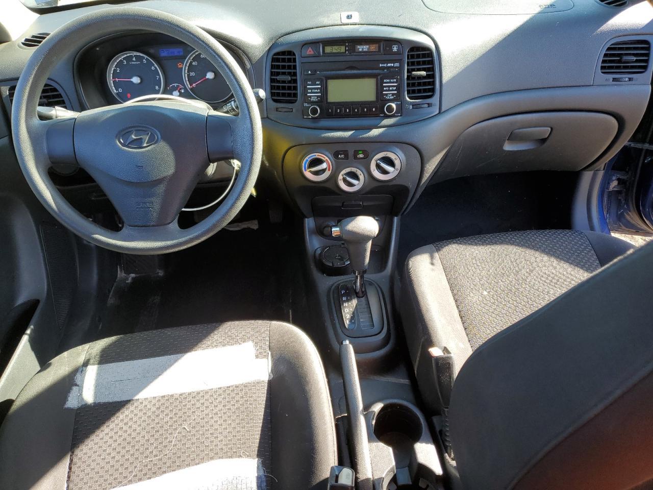 2010 HYUNDAI ACCENT