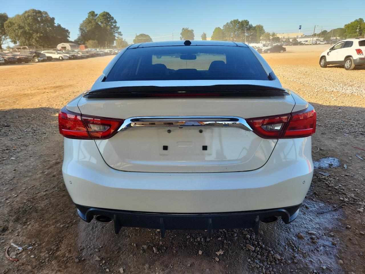 2017 NISSAN Maxima