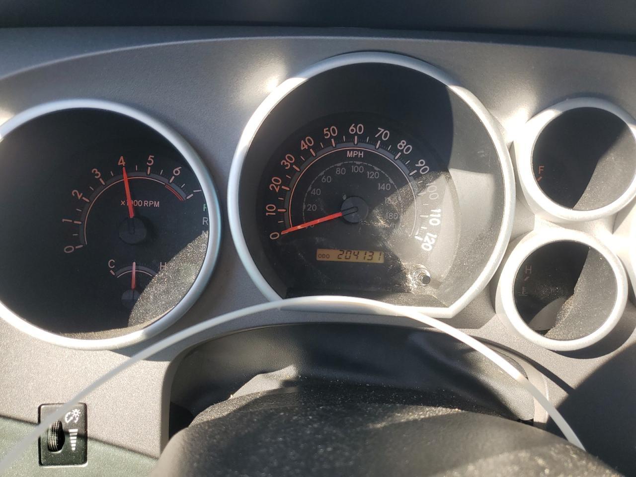 2011 TOYOTA TUNDRA