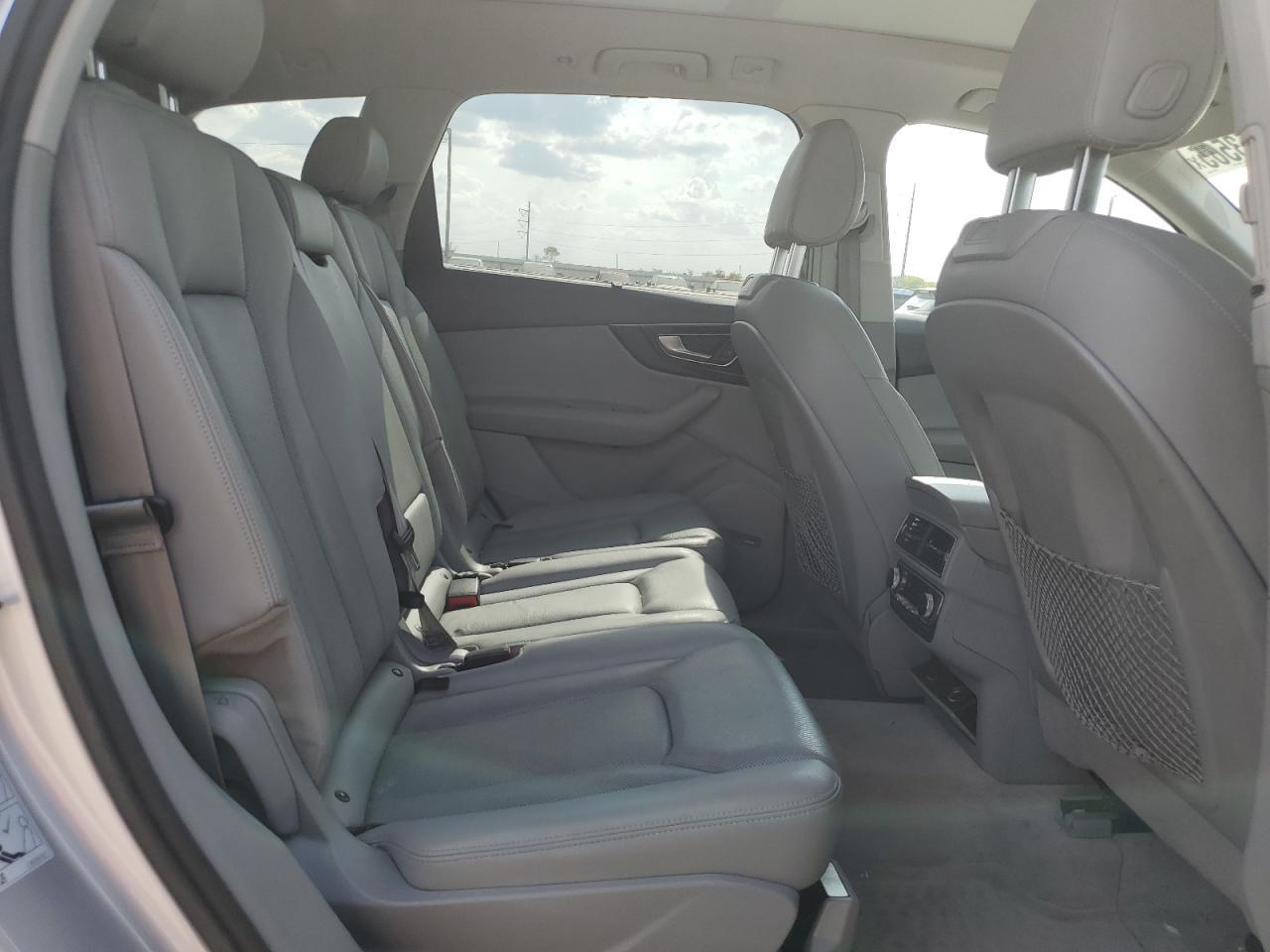 2017 AUDI Q7