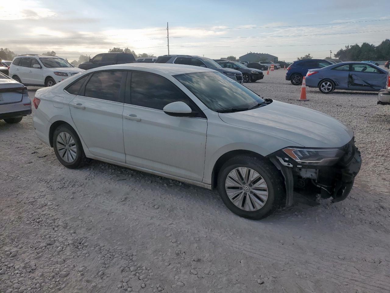2019 VOLKSWAGEN JETTA