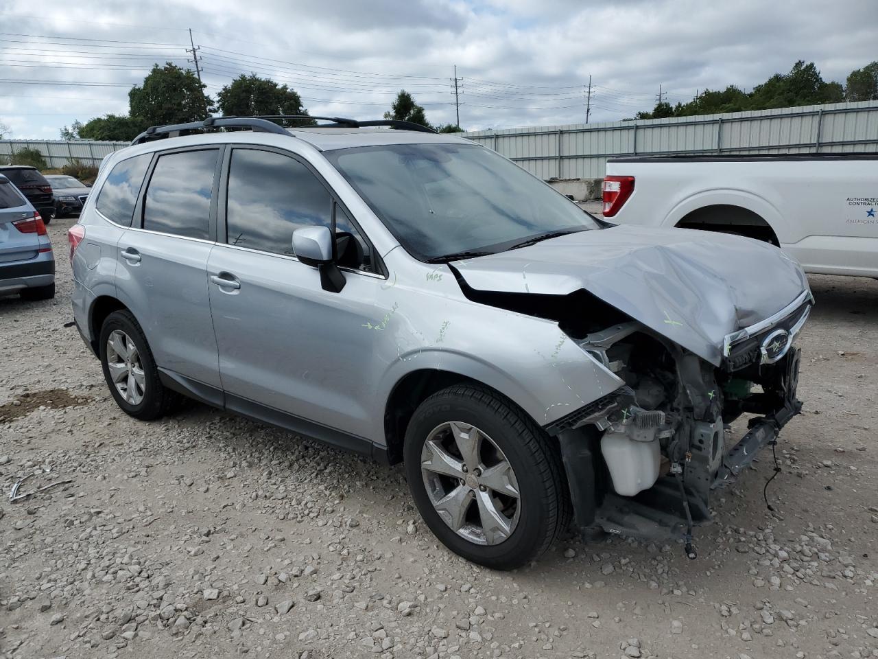 2015 SUBARU FORESTER