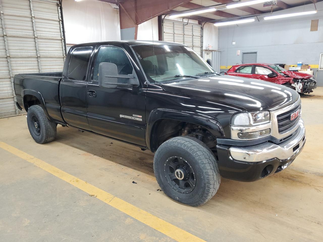 2003 GMC Sierra
