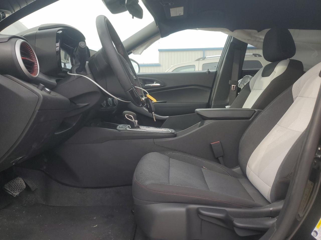2025 CHEVROLET TRAX