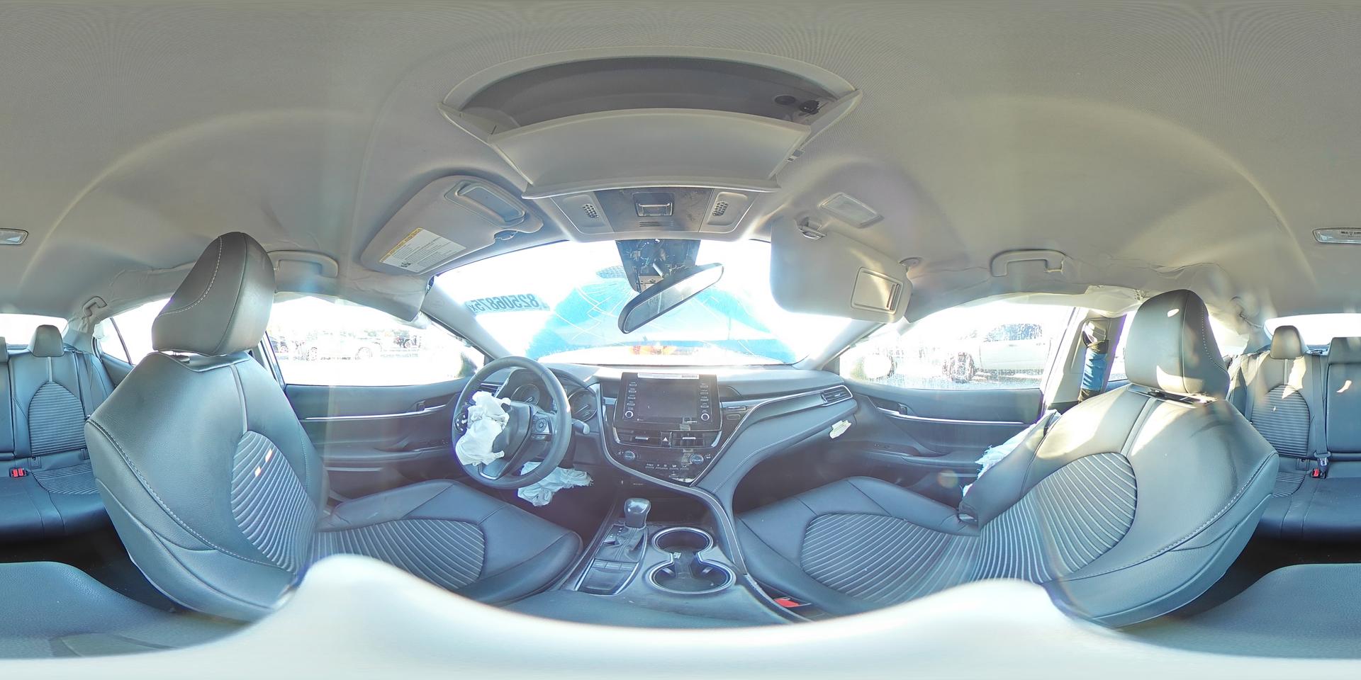 2024 TOYOTA CAMRY