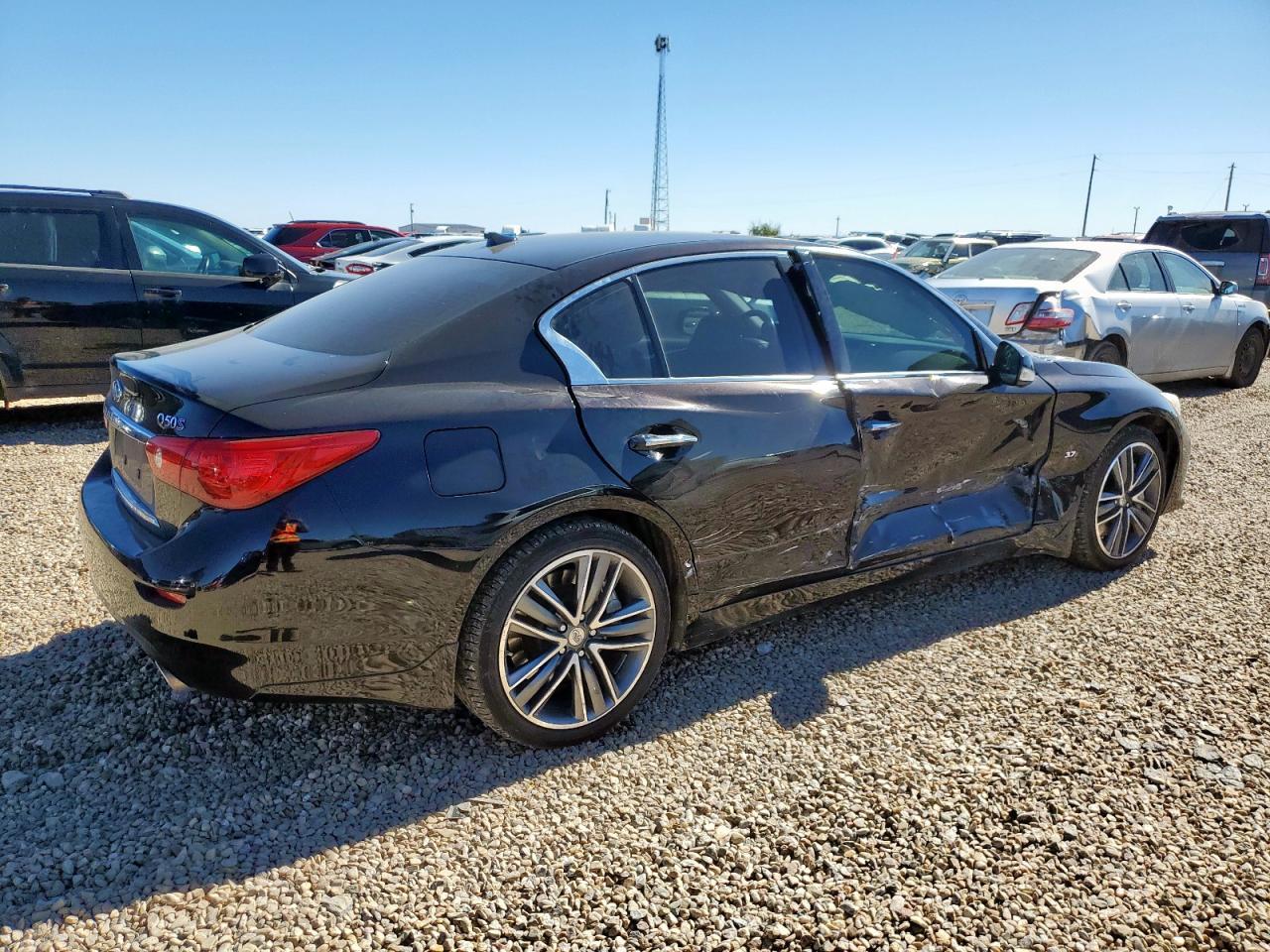 2014 INFINITI Q50