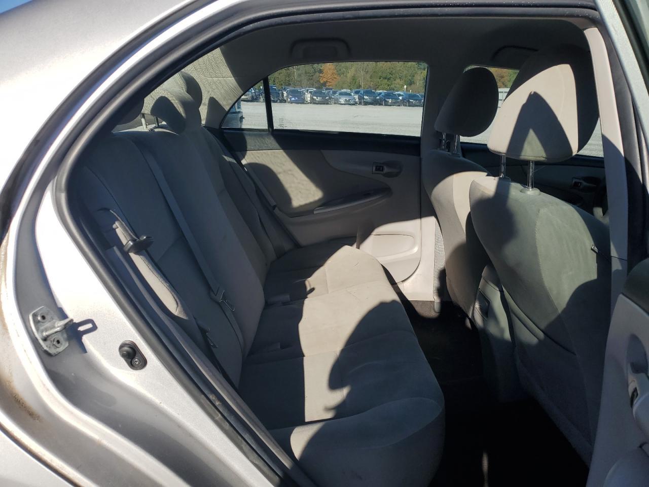 2012 TOYOTA COROLLA