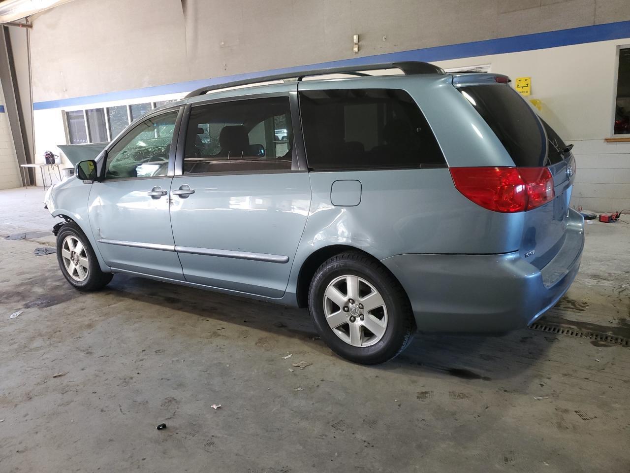 2007 TOYOTA SIENNA