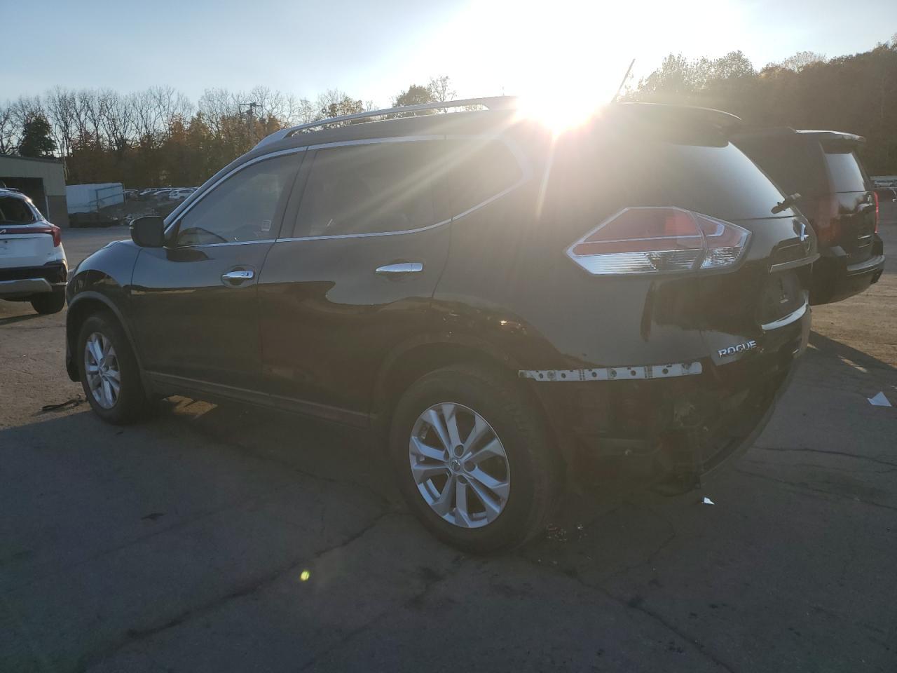 2015 NISSAN ROGUE