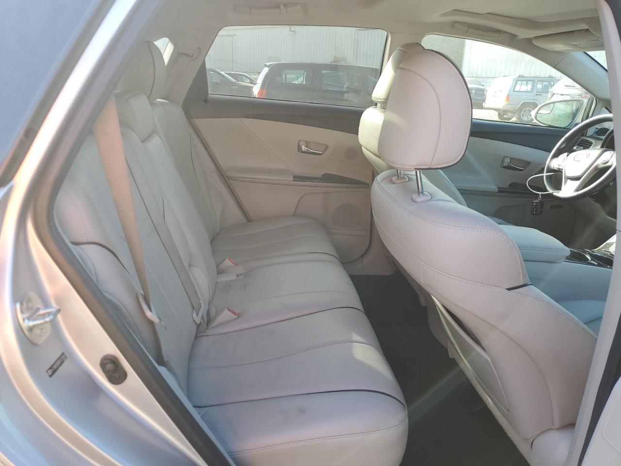 2015 TOYOTA VENZA