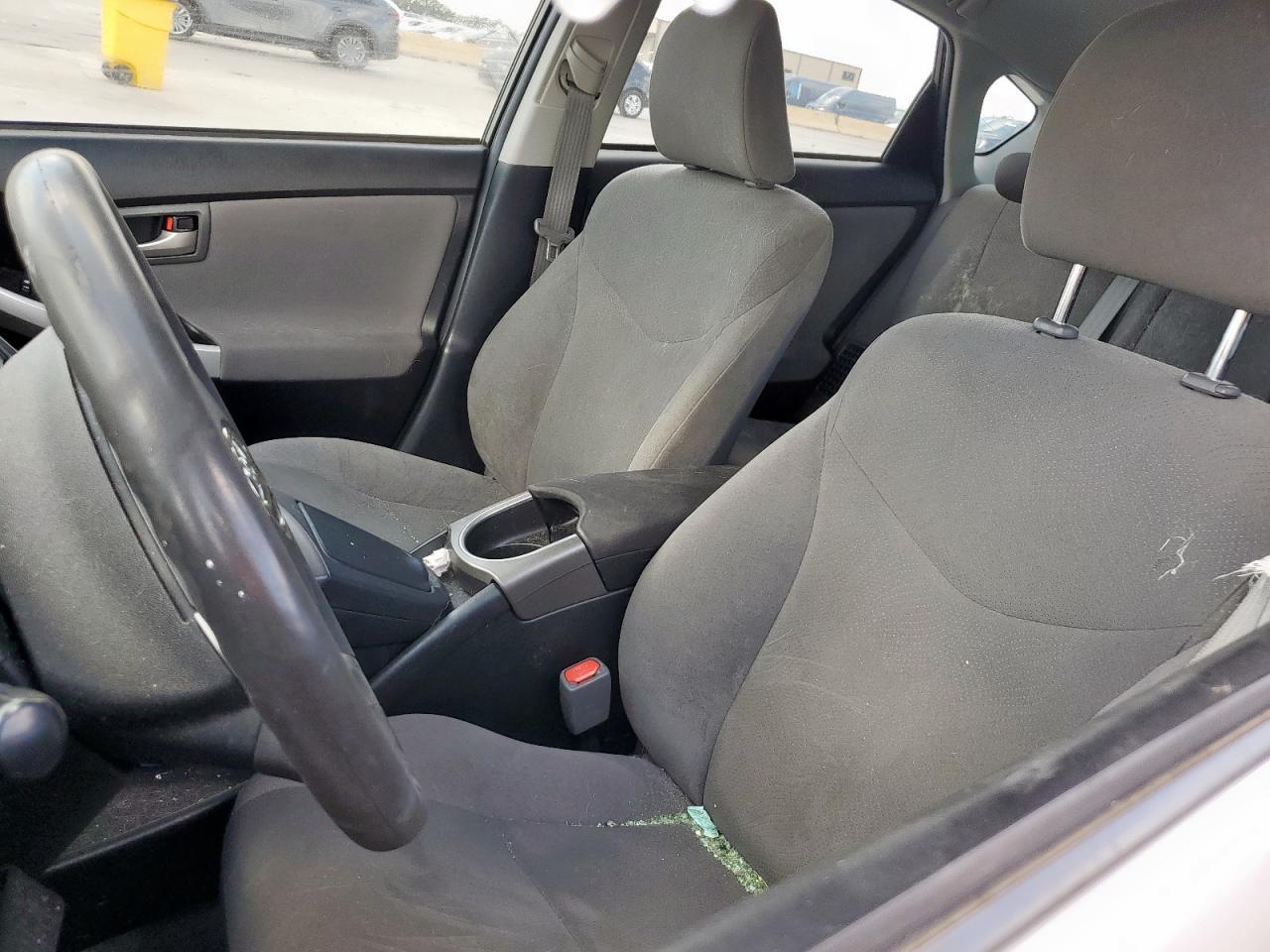 2014 TOYOTA PRIUS