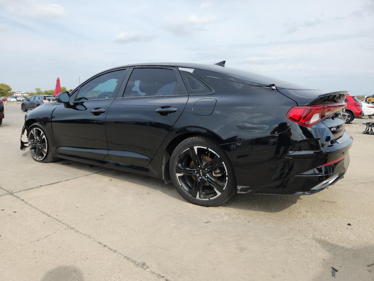 2022 KIA K5
