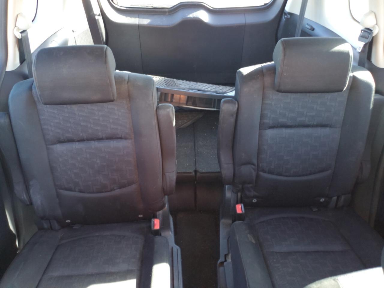 2009 MAZDA 5
