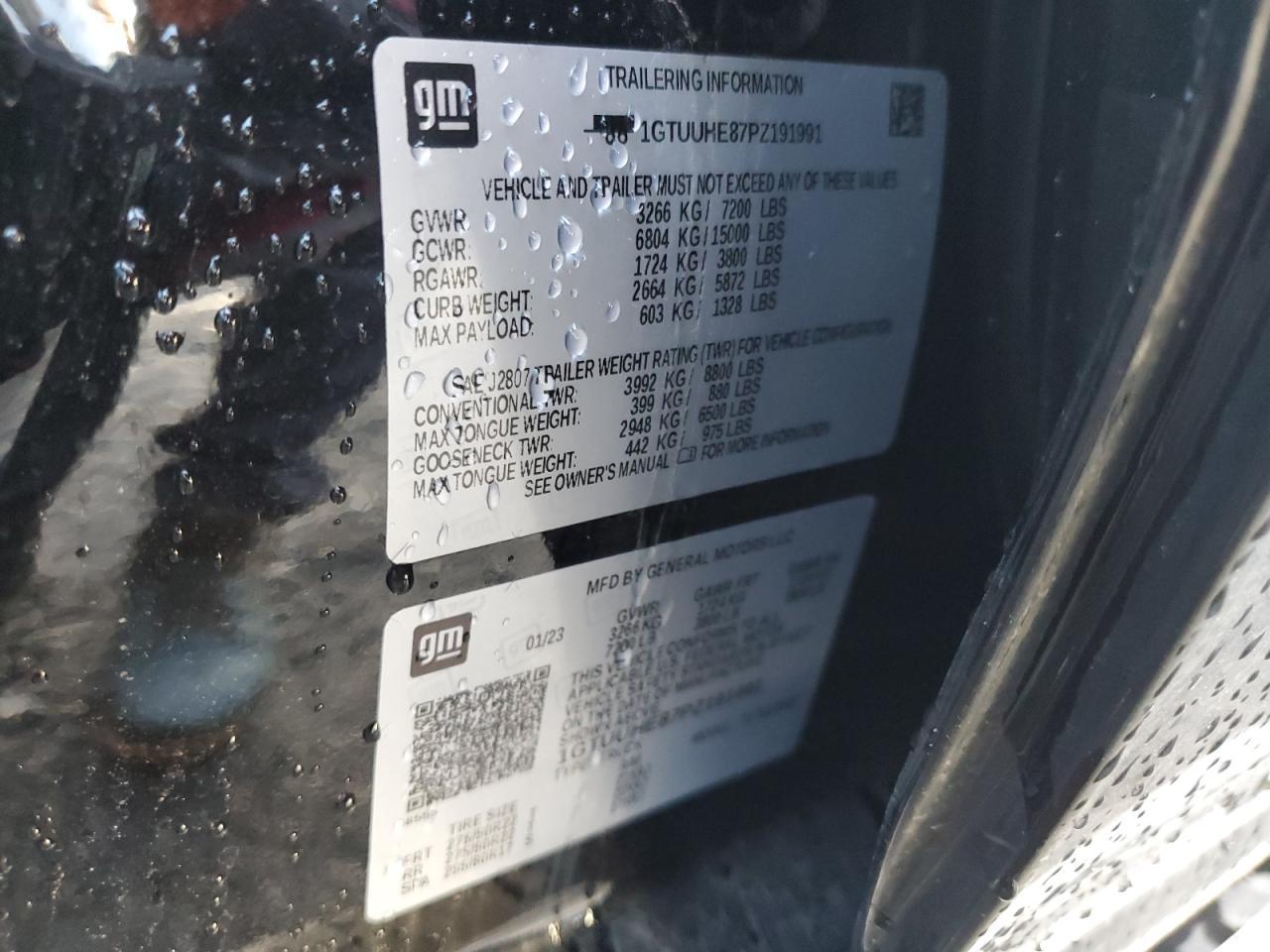 2023 GMC Sierra
