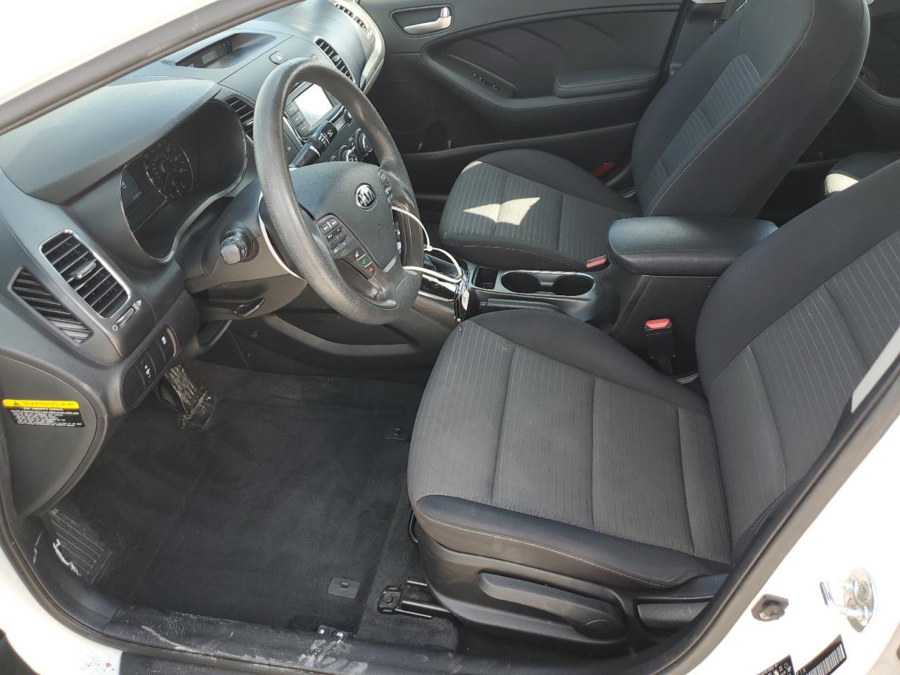 2017 KIA FORTE