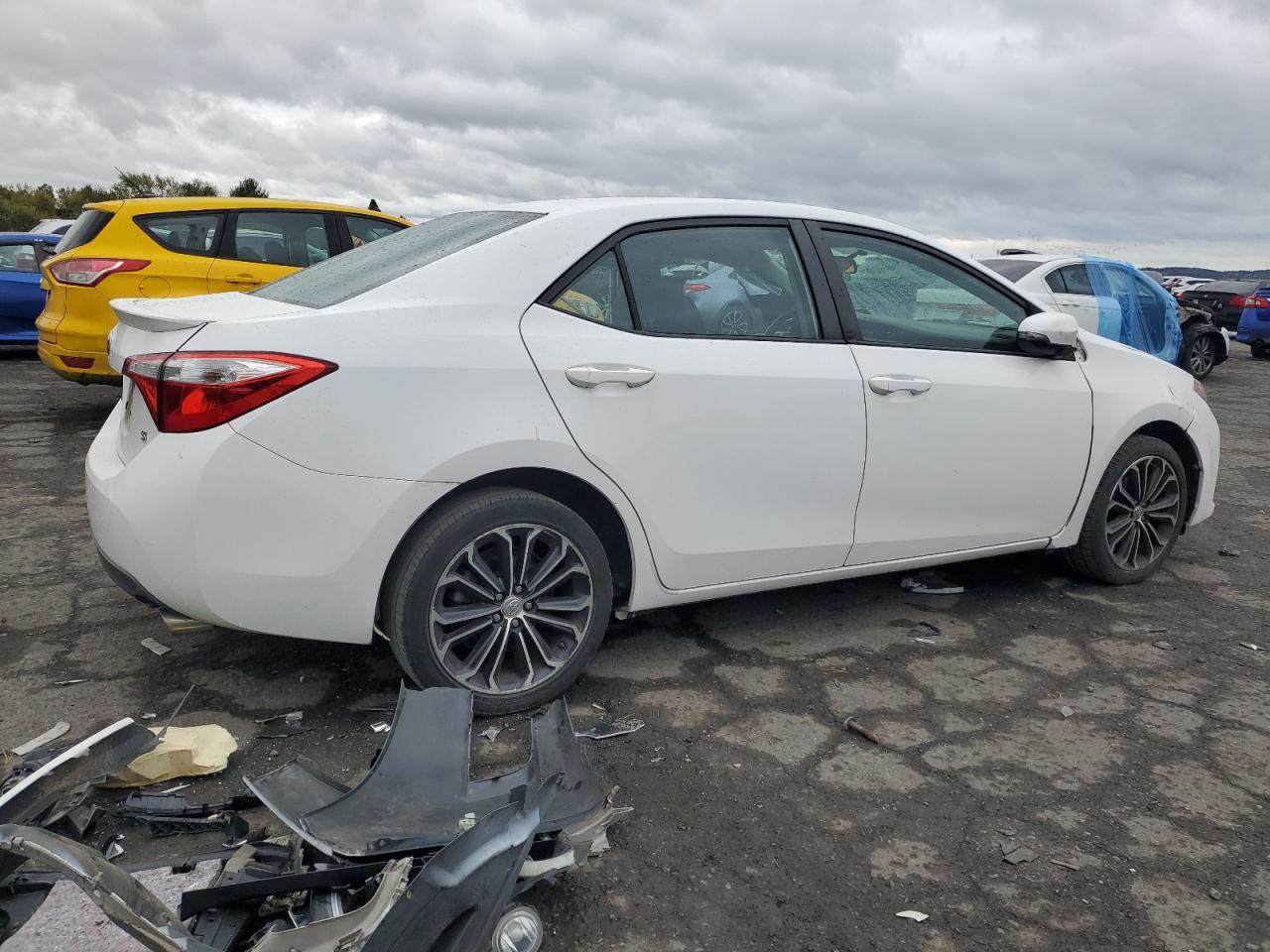 2014 TOYOTA COROLLA