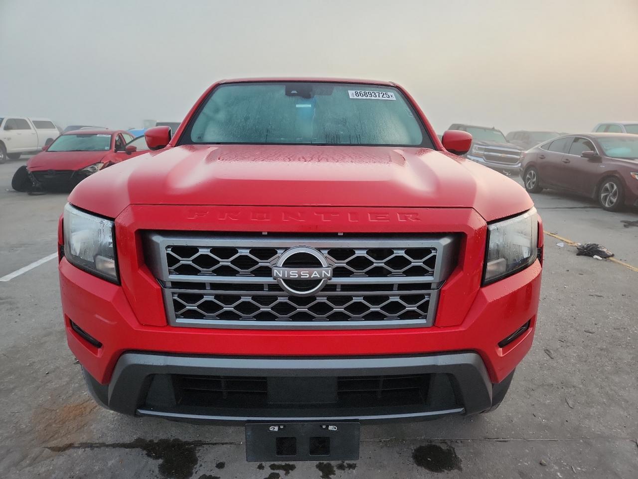 2022 NISSAN Frontier