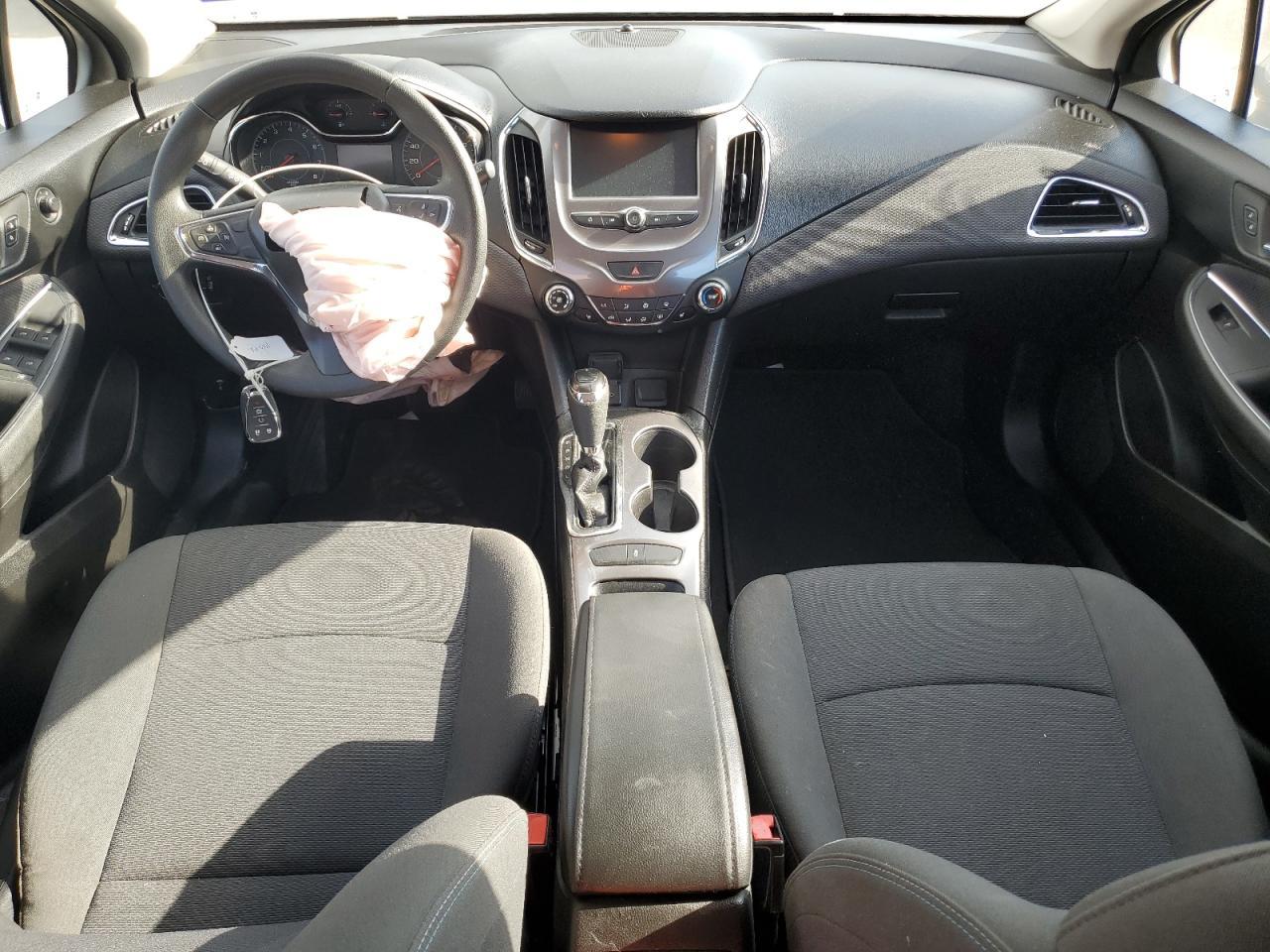 2017 CHEVROLET CRUZE
