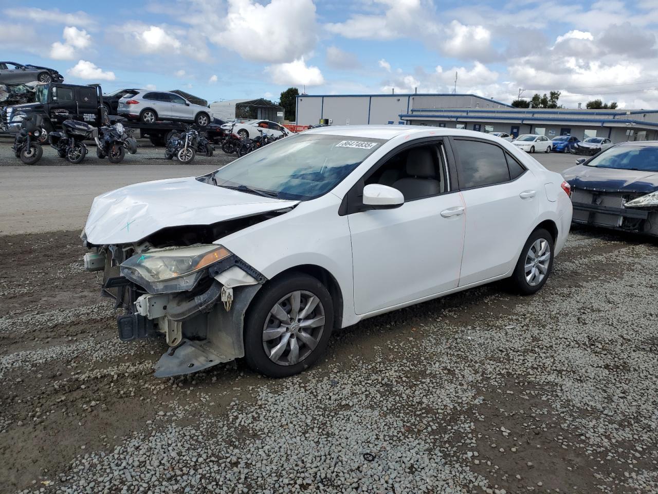 2016 TOYOTA COROLLA