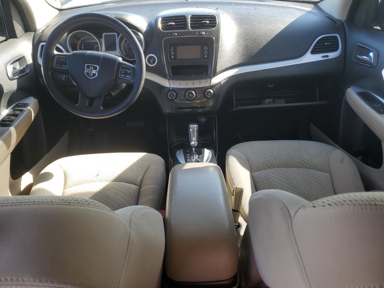 2011 DODGE JOURNEY