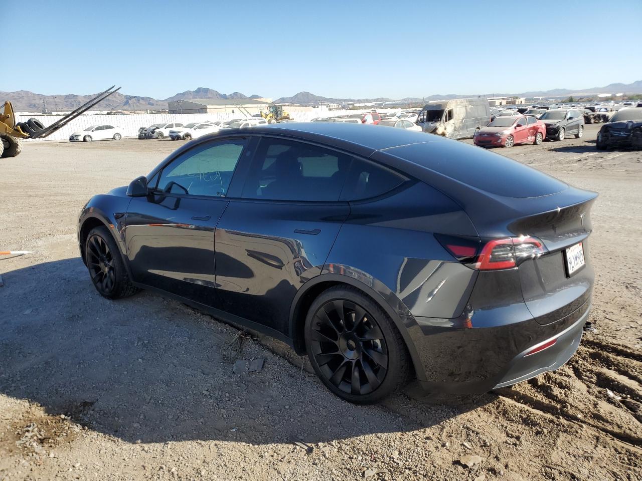 2024 TESLA MODEL Y