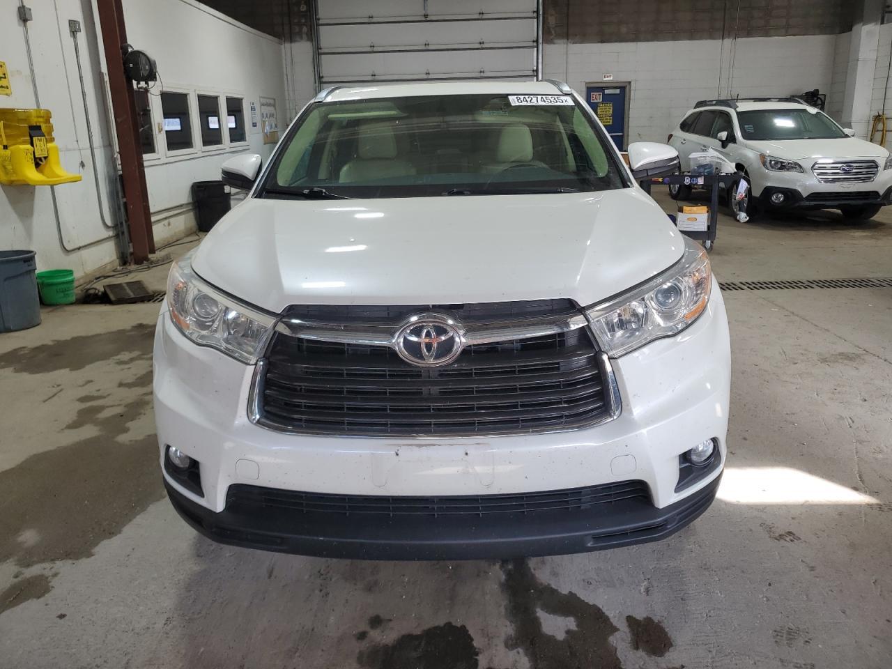 2014 TOYOTA HIGHLANDER