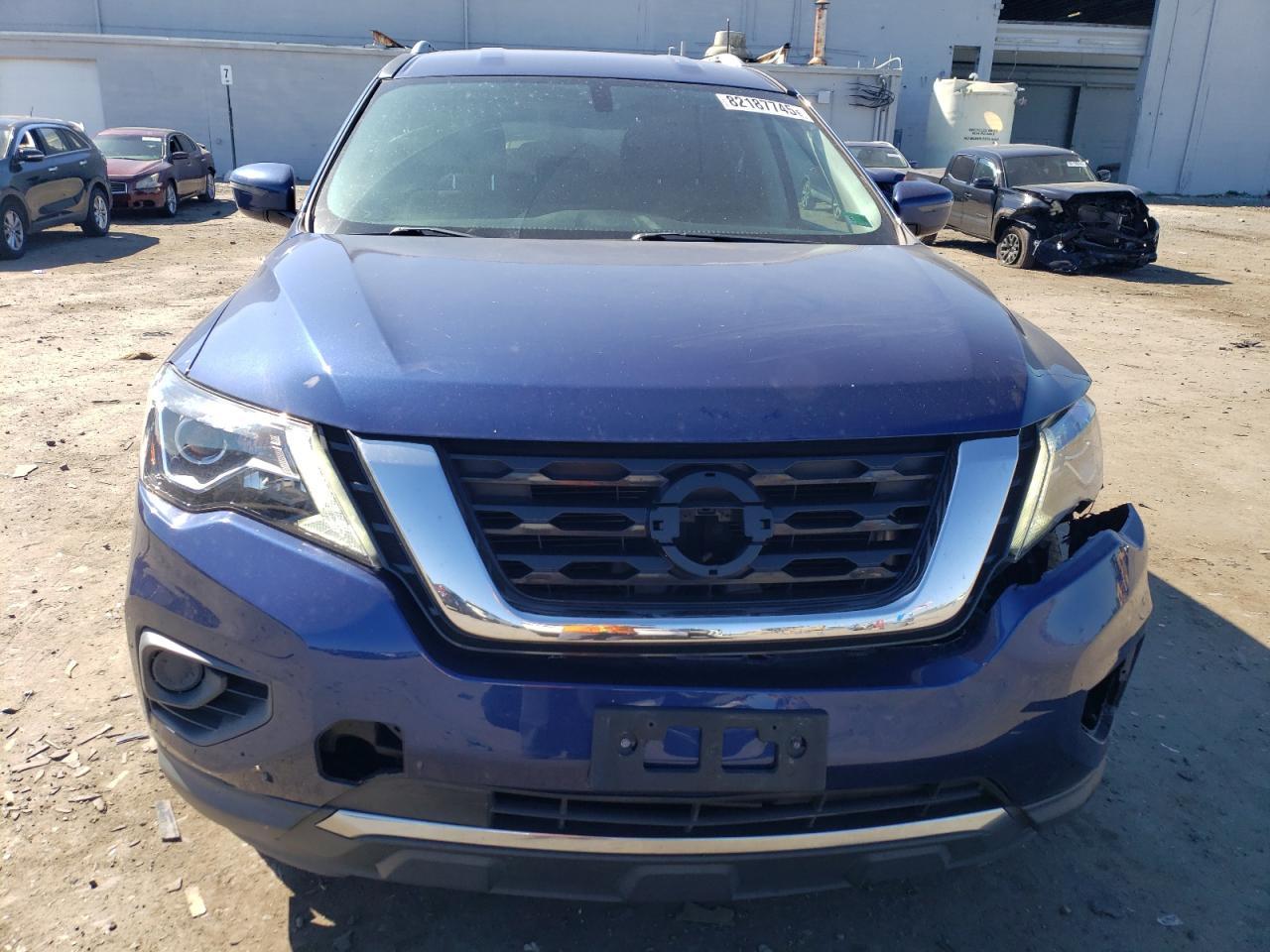 2017 NISSAN PATHFINDER