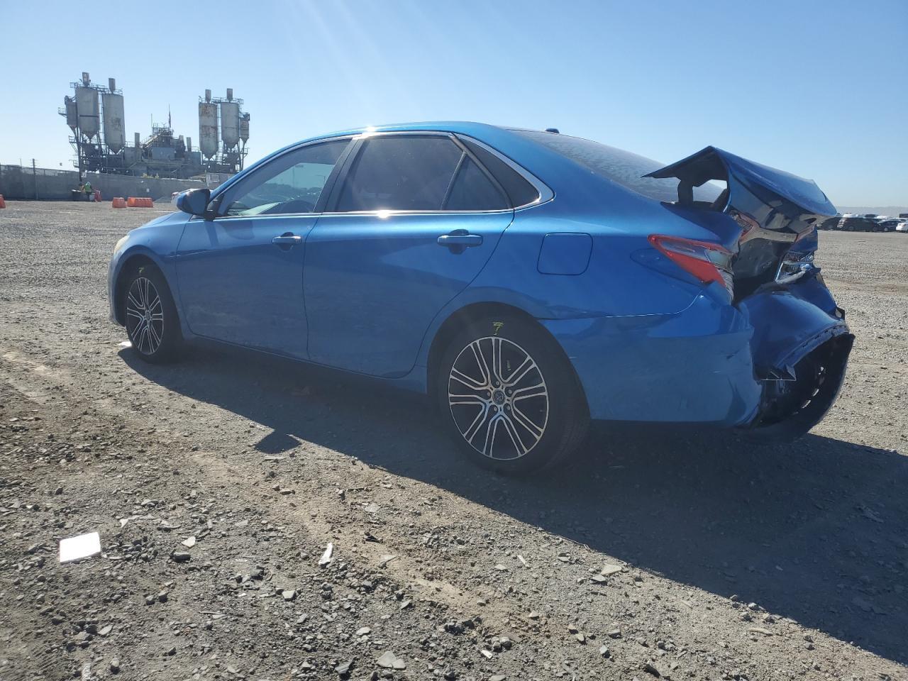 2016 TOYOTA CAMRY