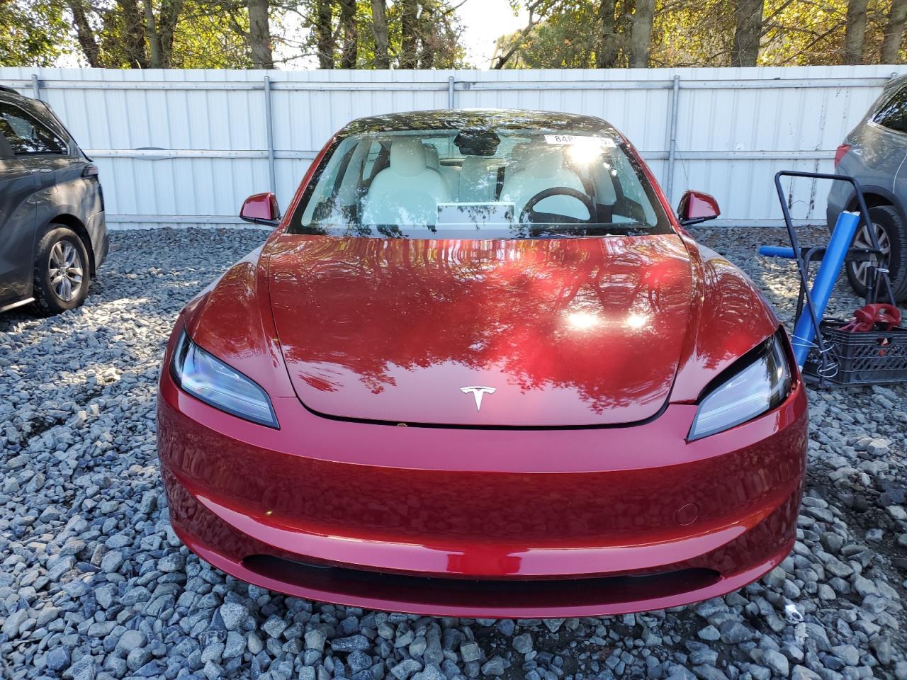 2025 TESLA MODEL 3