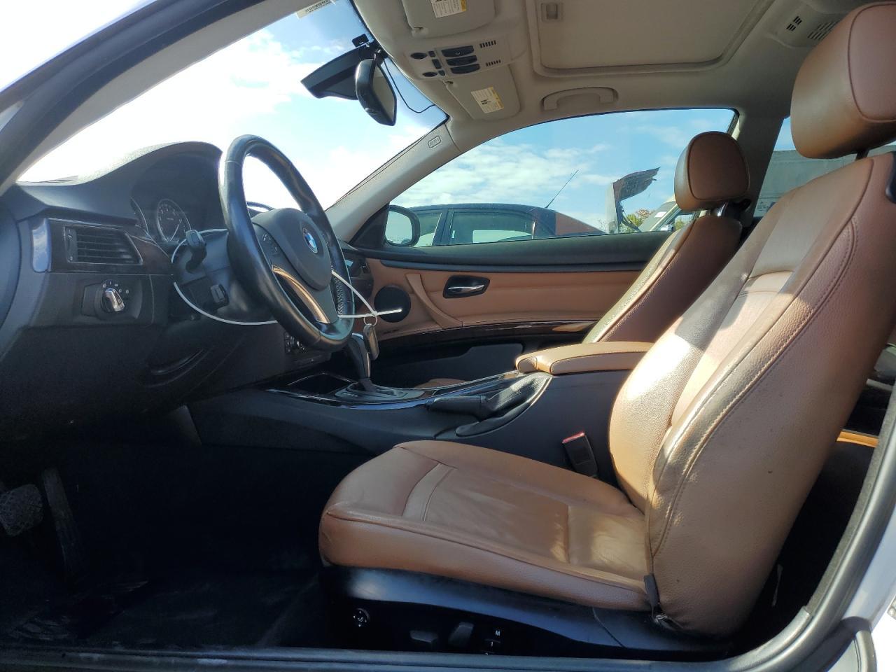 2011 BMW 3 SERIES